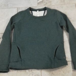 EUC Lululemon size 8 teal sweatshirt
